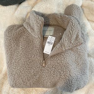 american eagle sherpa quarter zip